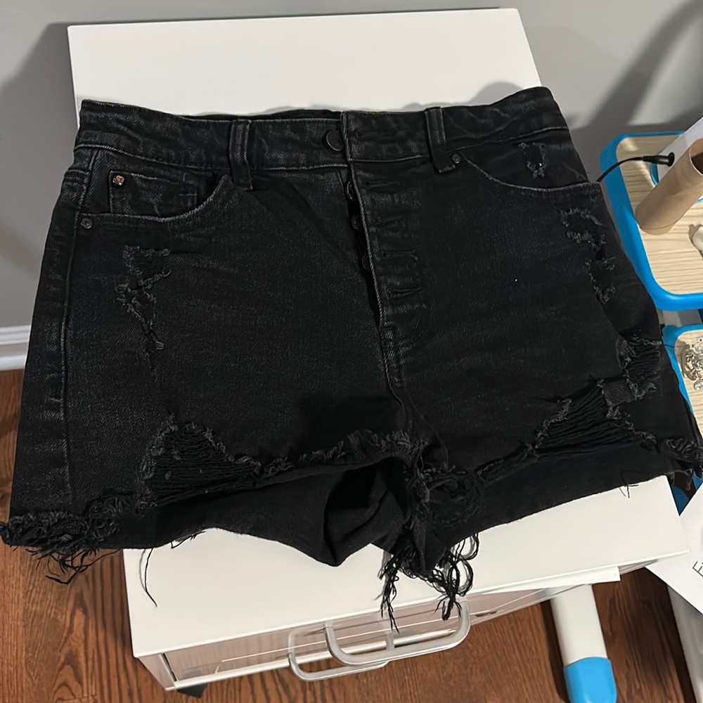 3 Jean shorts